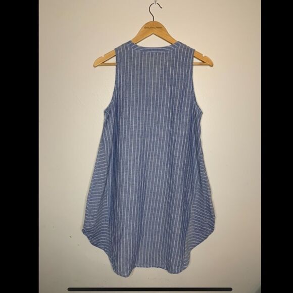Umgee chambray stripe dress tunic. Medium - Picture 2 of 7